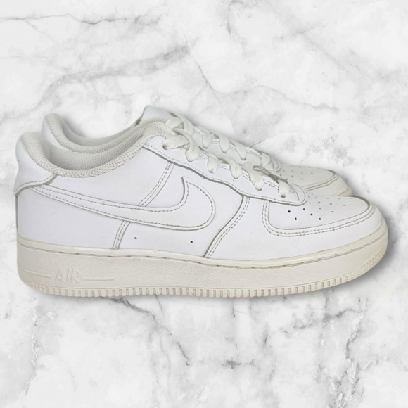 Nike Other - Nike Air Force 1 size 7Y